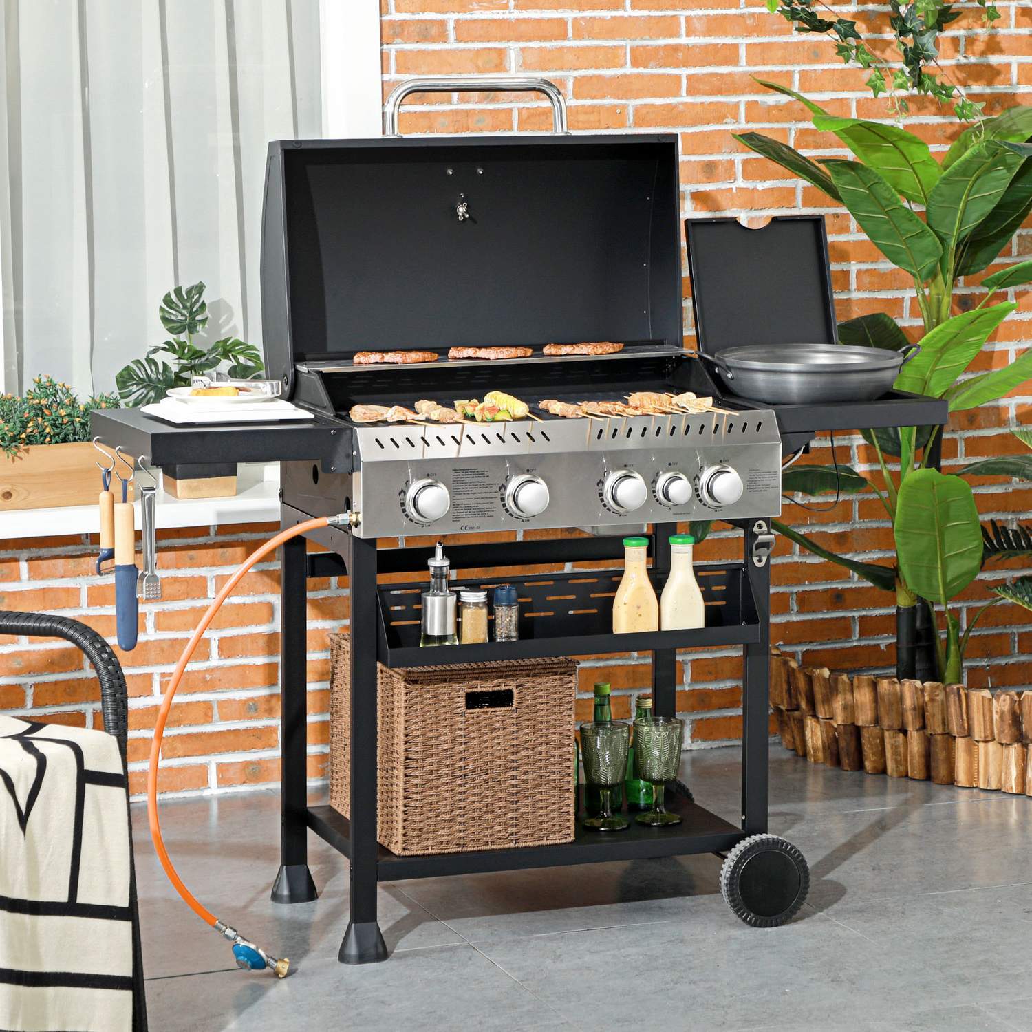 Gasgrill 2,5 Kw grillvogn med 4+1 brændere, termometer, grillgrill med hjul, sidehylde, krog, hylde, campinggrill sort