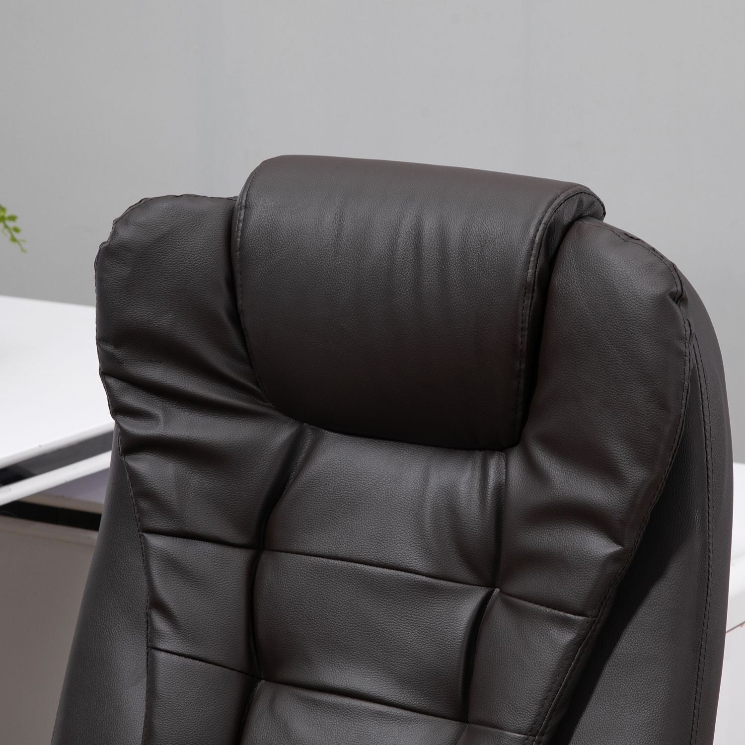 Massagestol Kontorsstol Kontorsstol Executive Chair Gaming Stol 6-Punkts Vibrationsmassage Med Värmefunktion Faux Leather Läderstol Roterbar (Brun)