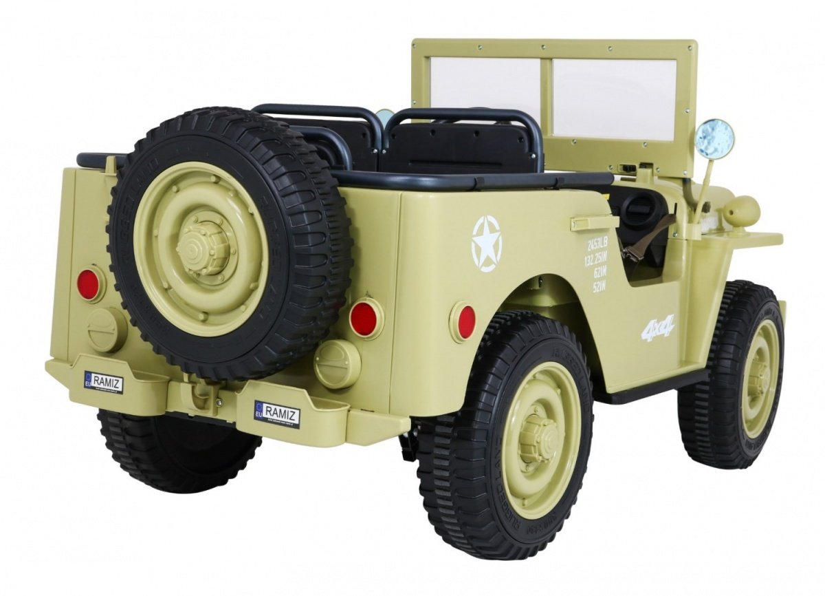 Retro 4x4 militærkøretøj med fjernbetjening, LED, MP3, 3 sæder